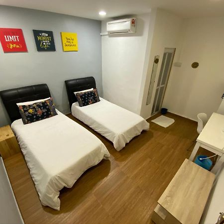Nancii Guesthouse Malacca Eksteriør billede